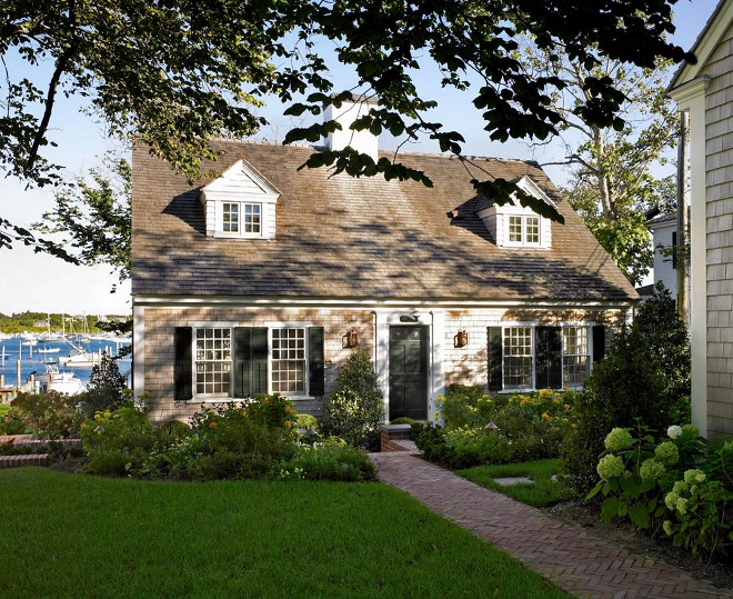 Nantucket style shingle cottage. Nantucket style shingle cottage exterior. Nantucket style shingle cottage ideas. Nantucket style shingle cottage #Nantucketstyleshinglecottage #cottage Patrick Ahearn Architect