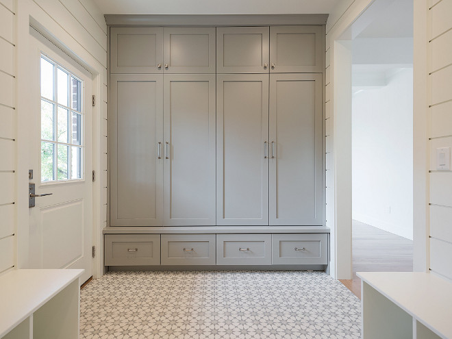 SW Dorian Gray. The grey mudroom cabinet paint color is "Sherwin Williams Dorian Gray". #grey #mudroom #cabinet #paintcolor #SWDorianGray #SherwinWilliamsDorianGray Northstar Builders, Inc. Design: Emily Foxley & co. Photo by @lucycall
