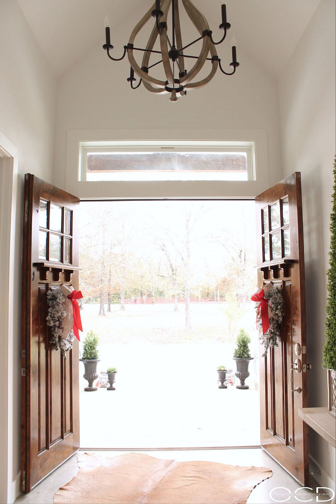 Double Door Foyer. Double Door Foyer Ideas. Double Door Foyer Design. Double Door Foyer. Double Door Foyer <Double Door Foyer> #DoubleDoorFoyer #DoubleDoorFoyerIdeas #DoubleDoors Beautiful Homes of Instagram organizecleandecorate