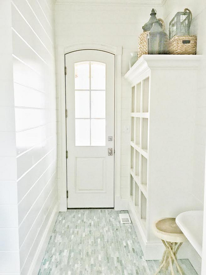 Benjamin Moore Alabaster. Benjamin Moore OC-129 Alabaster. White Benjamin Moore Paint Color Benjamin Moore Alabaster. Benjamin Moore OC-129 Alabaster. #BenjaminMooreAlabaster #BenjaminMooreOC129Alabaster #BenjaminMooreOC129 #BenjaminMoore #OC129 #Alabaster Amy Studebaker Design