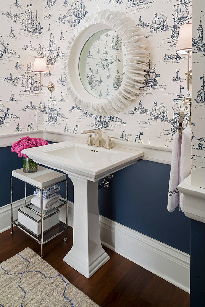 Benjamin Moore Newburyport Blue. Benjamin Moore Newburyport Blue. Navy wall paint color is Benjamin Moore Newburyport Blue. #BenjaminMooreNewburyportBlue #navypaintcolor #navy #paintcolor Martha O'Hara Interiors