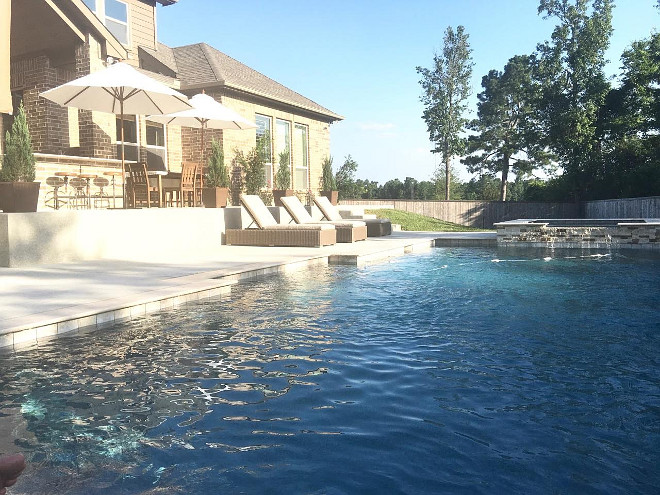 Family home pool. Family home pool. Family home pool #Familyhome #pool Beautiful Homes of Instagram: classicstylehome