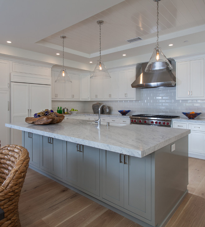 Stonington Gray HC-170 Benjamin Moore. Kitchen painted in Stonington Gray HC-170 Benjamin Moore. Stonington Gray HC-170 Benjamin Moore #StoningtonGrayHC170BenjaminMoore #StoningtonGray #HC170 #BenjaminMoore Brandon Architects, Inc.