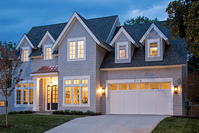 Cape cod shingle-style home design. Beautiful classic Cape cod shingle-style home design. Cape cod shingle-style home design #Capecodshinglestylehomedesign #Capecod #shinglestylehomedesign #Capecodhome #Capecodexterior #shinglestyle #homedesign Martha O'Hara Interiors. John Kraemer & Sons