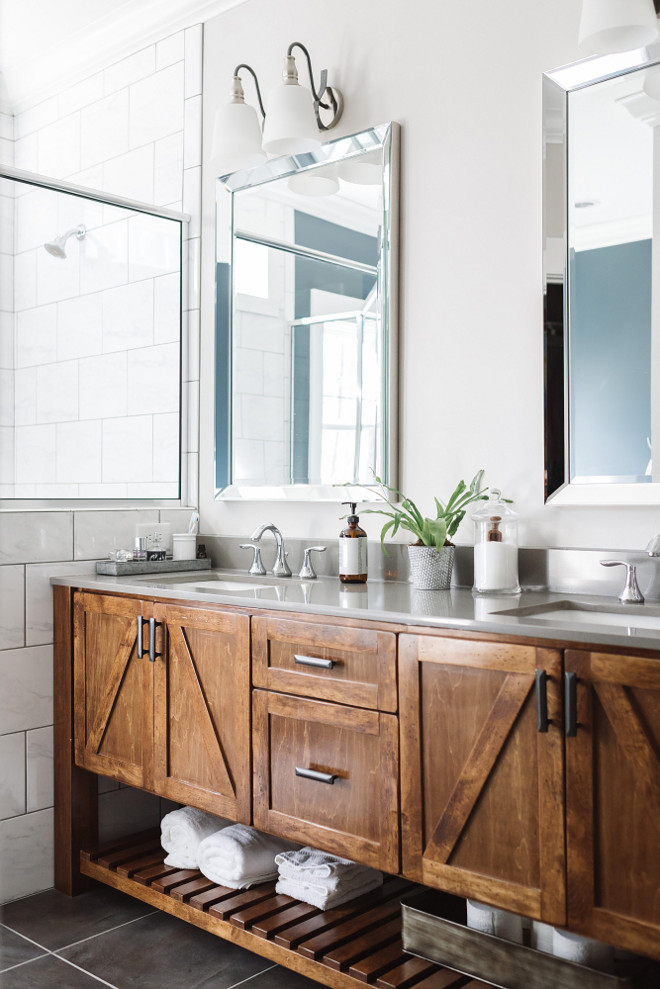 Farmhouse Bathroom Vanity. Farmhouse Bathroom Vanity Design. Farmhouse Bathroom Vanity Design Ideas #FarmhouseBathroomVanity #BathroomVanity #Farmhousebathroom Beautiful Homes of Instagram @thegraycottage