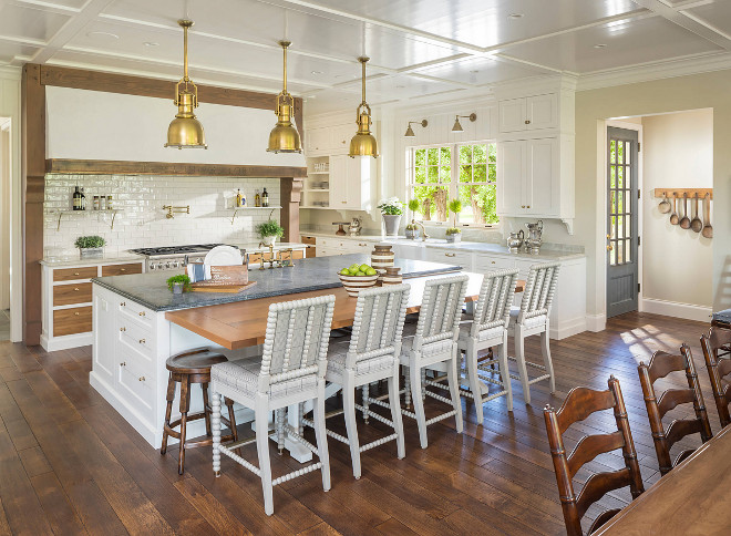 Farmhouse Kitchen. Neutral Farmhouse Kitchen. Farmhouse kitchen with spindle barstools. Farmhouse Kitchen. Farmhouse Kitchen #FarmhouseKitchen #Farmhouse #Kitchen Jackson and LeRoy