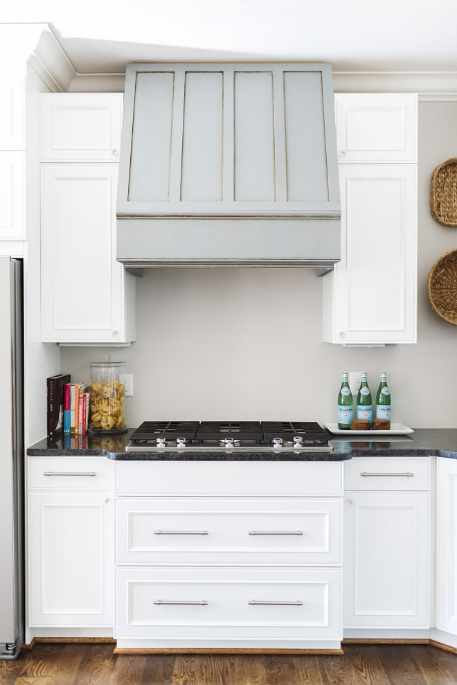 Farmhouse kitchen with grey hood painted in Annie Sloan Grey Paint. Homeowner built this farmhouse kitchen with her husband. Farmhouse kitchen with grey hood painted in Annie Sloan Grey Paint. The paint color is Annie Sloan 50% Paris Gray / 50% graphite #Farmhousekitchen #greyhood #AnnieSloanGreyPaint #AnnieSloan #GreyPaint Beautiful Homes of Instagram @thegraycottage