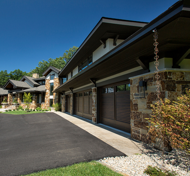 Wood Garage Door, Wood Garage Doors, Stained Wood Garage Door, Garage doors are Custom, Alder with Custom Alder stain #WoodGarageDoor #WoodGarageDoors #GarageDoor #GarageDoors Hendel Homes