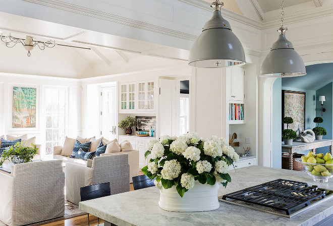 Benjamin Moore Paint Colors Benjamin Moore OC-17 White Dove Benjamin Moore Paint Colors Benjamin Moore OC-17 White Dove #BenjaminMoorePaintColors #BenjaminMooreOC17WhiteDove Nancy Serafini Interior Design