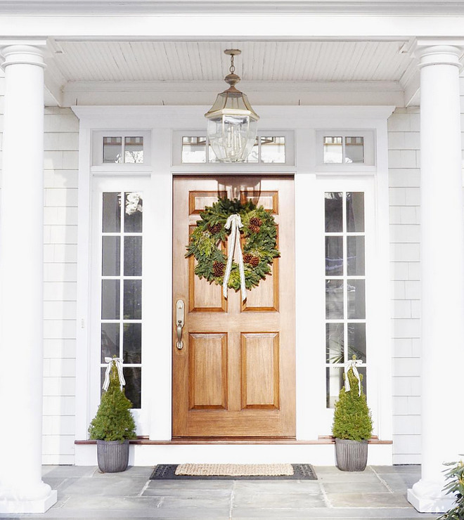 Benjamin Moore White Trim Paint Color. Benjamin Moore Simply White Trim Paint Color. Exterior White Trim Paint Color Benjamin Moore OC-117 Simply White #BenjaminMooreOC117SimplyWhite #BenjaminMooreSimplyWhite #White #Trim #PaintColor Beautiful Homes of Instagram @HomeSweetHillcrest