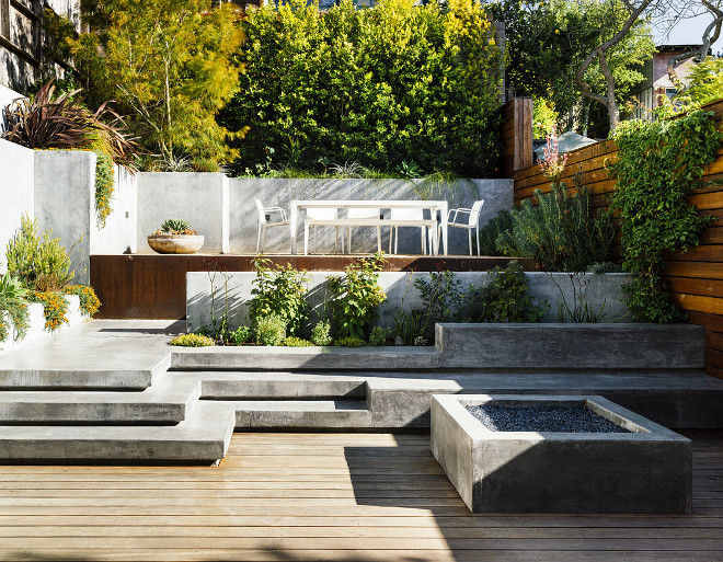 Concrete and wood deck John Maniscalco Architecture