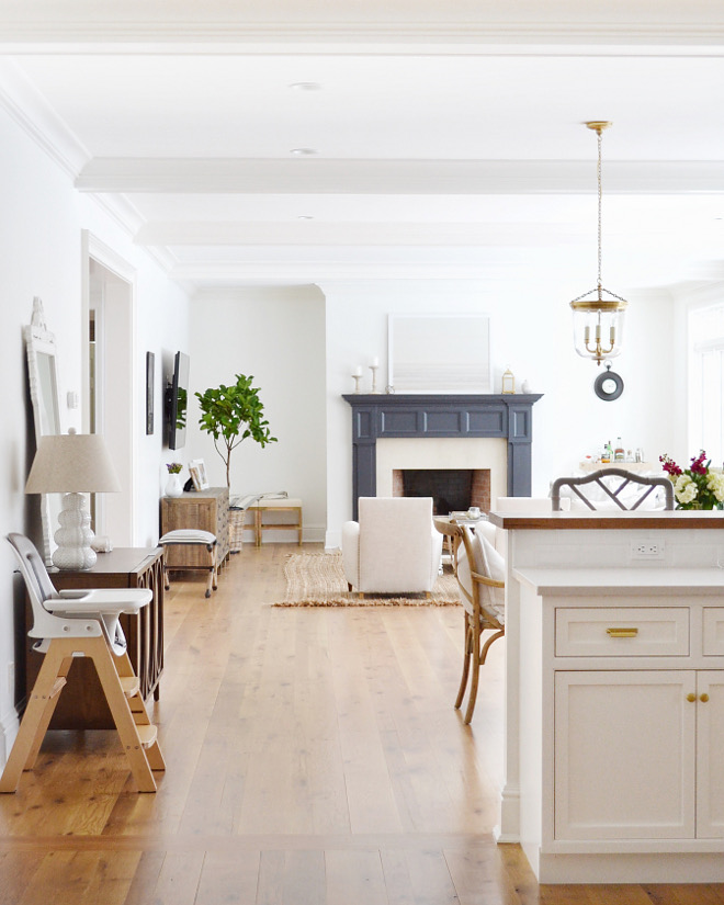 Floors are alternating sized white oak wood, stained in a custom Minwax stain. #Floors #alternatingsizedfloor #whiteoakwoodfloor #Minwax Beautiful Homes of Instagram @HomeSweetHillcrest