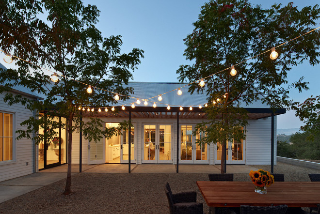 Gravel Backyard. Modern farmhouse with Gravel Backyard. Gravel Backyard Tip: Some gravel is very smooth and some is sharper - so you would have to pick the grave carefully from a garden supply or building supply source. Gravel Backyard. Gravel Backyard. Gravel Backyard #Gravel #Backyard #modernfarmhouse #GravelBackyard Nick Noyes Architecture 