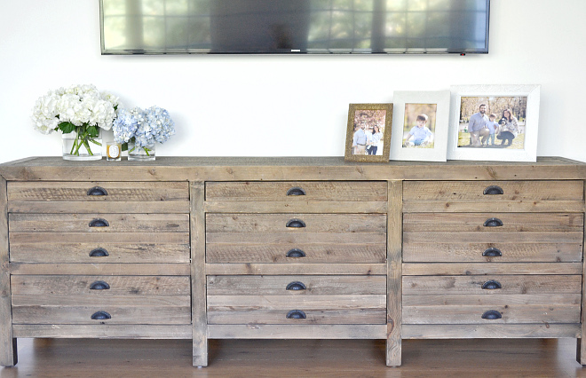 Living room Media Console. Living room Media Console is from Restoration Hardware. Media Console is Printmaker’s 81”wide in Antiqued Pine from Restoration Hardware #Livingroom #MediaConsole #RestorationHardware Beautiful Homes of Instagram @HomeSweetHillcrest
