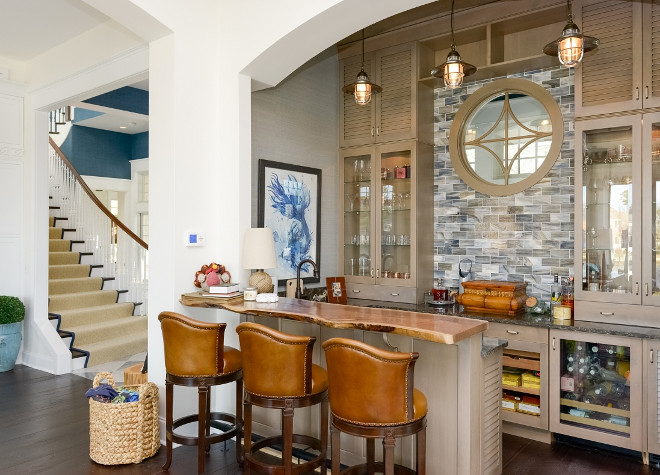 Wet Bar. Wet bar with white oak cabinets. Wet Bar #Wetbar #bar #whiteoakcabinet Echelon Custom Homes