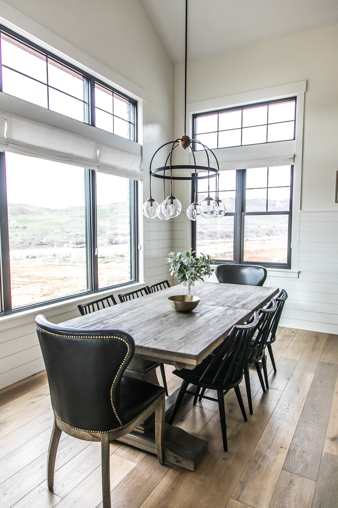 Farmhouse Dining Nook. Farmhouse Dining Nook #FarmhouseDiningNook #Farmhouse #diningroom #breakfastnook #fixerupper #shiplap #blackpanewindows Sita Montgomery Interiors