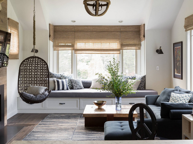 Living room with window seat. Modern Farmhouse living room with window seat reading nook. Wall color is Benjamin Moore 925. Living room with window seat. Modern Farmhouse living room with window seat reading nook. Wall color is Benjamin Moore 925 #Livingroom #windo seat #ModernFarmhouse #ModernFarmhouselivingroom #windowseat #readingnook #BenjaminMoore925 #fixerupper #farmhousefixerupper Martin Kobus Home