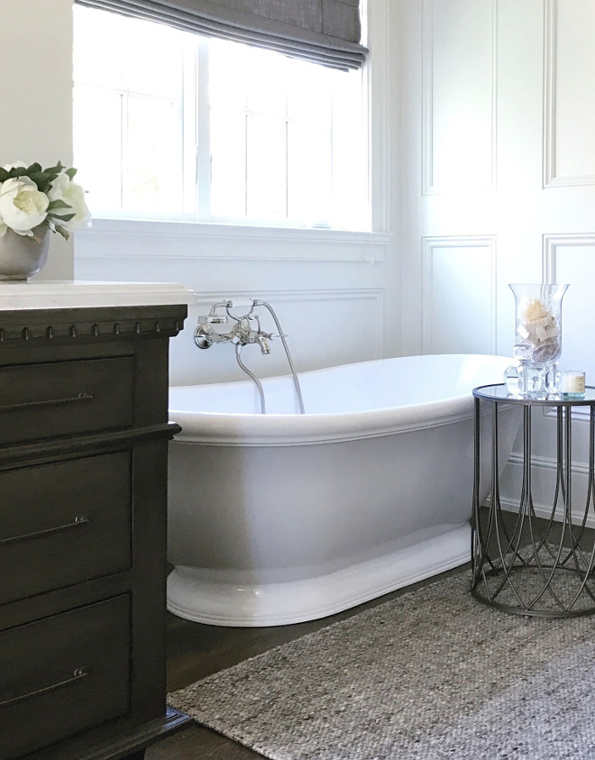 Bathroom free standing bath and wall paneling. Bathtub: Metro Collection – Georgetown. Wall paneling behind free standing bath #freestandingbath #wallpaneling #bathroom Beautiful Homes of Instagram @SanctuaryHomeDecor