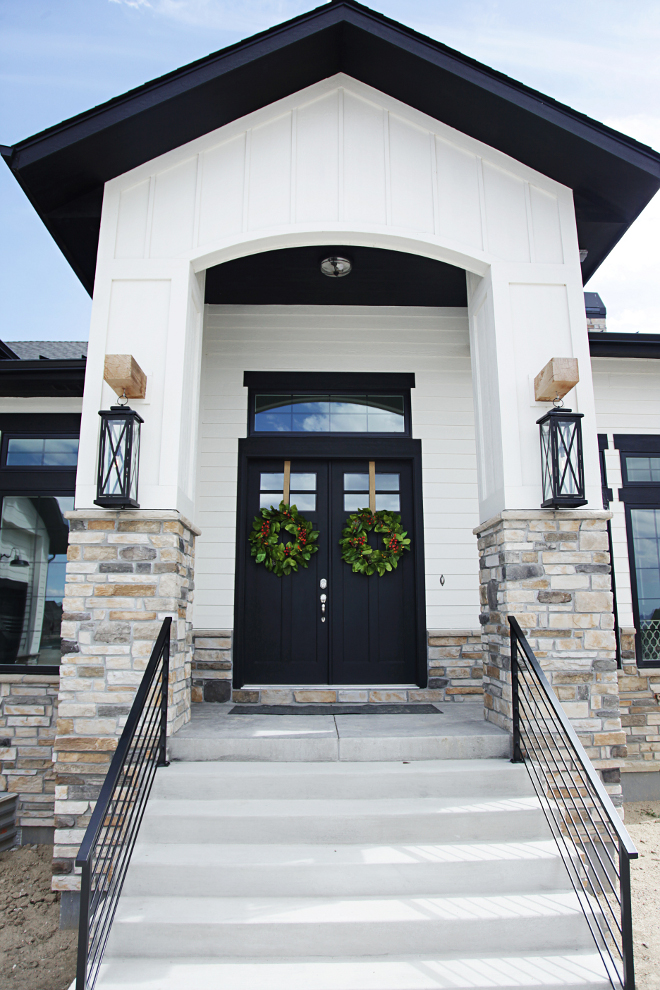 White Modern Farmhouse with Black Trim and Black Door. The colors we used are Navy Bean by Sherwin Williams for the white color and Sherwin Williams Tricorn Black for the trim and fascia. White Modern Farmhouse with Black Trim and Black Door Paint Colors. White Modern Farmhouse with Black Trim and Black Door #WhiteModernFarmhouse #ModernFarmhouse #BlackTrim #BlackDoor Home Bunch's Beautiful Homes of Instagram @household no.6