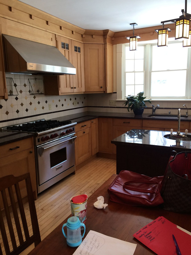 Kitchen Before and After Photos. See the transformation of this kitchen on the blog. This kitchen looks completely new with some paint, new backsplash and new hardware. The kitchen when we moved in was a chaotic mess of wood colors - 4 different wood tones to be exact and it drove me nuts. I was 7 months pregnant when I just couldn’t take it any longer. My husband took every cabinet door and drawer front off. We washed everything thoroughly, sanded and I painted the cabinetry during nap time every day. #beforeandafterkitchenphotos Home Bunch Beautiful Homes of Instagram @finding__lovely