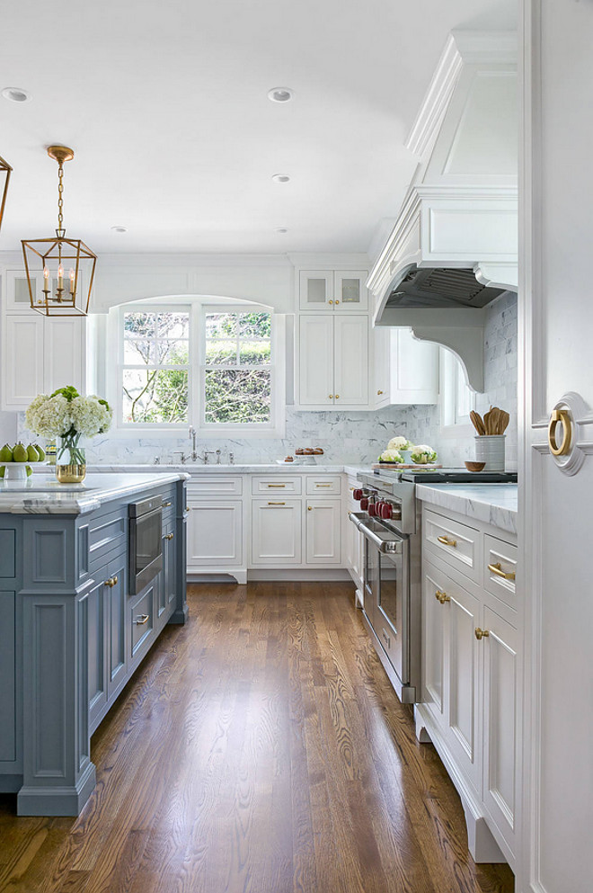 Kitchen Cabinet feet and base molding. Kitchen Cabinet and kitchen island feet and base molding. Kitchen Cabinet feet and base molding ideas. Traditional Kitchen Cabinet feet and base molding #KitchenCabinetfeet #KitchenCabinetbasemolding #islandfeet #islandbasemolding #Kitchenfeet #Cabinetfeet #kitchenmolding Christine Sheldon Design