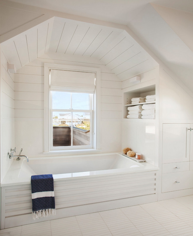 Bath alcove with shiplap. Bathroom Bath alcove with shiplap. Bath alcove with shiplap #Bathalcove #bathroom #shiplap Vicente Burin Architects