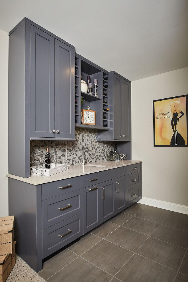 Benjamin Moore Kendall Charcoal. Wet bar cabinet paint color Benjamin Moore Kendall Charcoal #BenjaminMooreKendallCharcoal Mike Schaap Builders