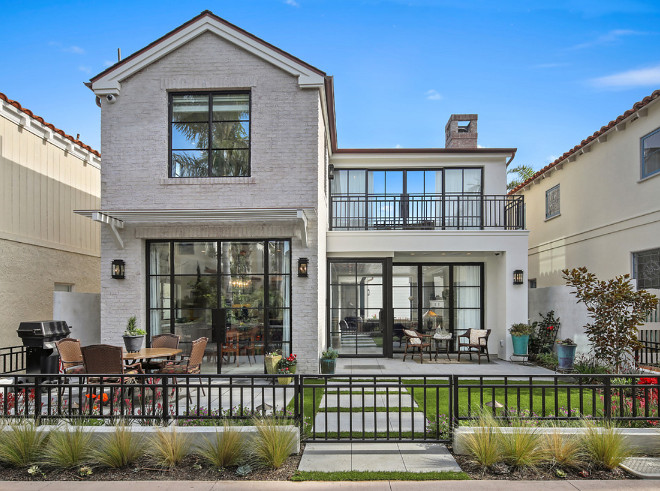 California Modern Farmhouse Style Beach House with Black Steel Windows and Black Steel Doors. California Modern Farmhouse Style Beach House with Black Steel Windows and Black Steel Door Ideas. California Modern Farmhouse Style Beach House with Black Steel Windows and Black Steel Doors #CaliforniaModernFarmhouse #ModernFarmhouse #ModernFarmhouseBeachHouse #BeachHouse #BlackSteelWindows #BlackSteelDoors Patterson Custom Homes