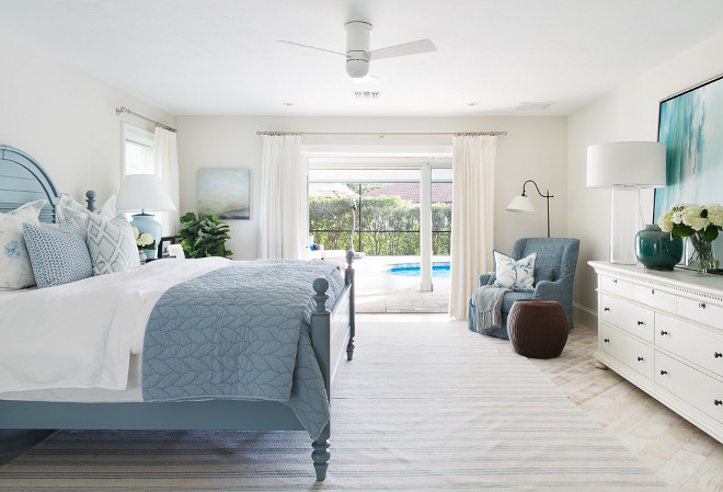 Coastal blue and white bedroom. Coastal bedroom with soothing light blue and white color palette. Coastal blue and white bedroom ideas #Coastalbedroom #blueandwhitebedroom Lischkoff Design Planning