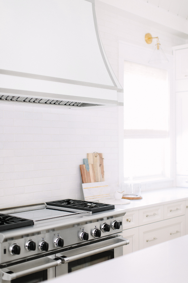 Curved Kitchen Hood. Curved Kitchen Hood with metal strings. The custom designed kitchen hood features metal strings and some beautiful curves. Curved Kitchen Hood. Curved Kitchen Hood with metal string ideas #CurvedKitchenHood #KitchenHood #CurvedHood #hoodmetalstrings Kate Marker Interiors