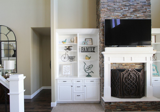 Family room Stone fireplace and built ins. Family room Stone fireplace and built in ideas. Family room Stone fireplace and built ins #Familyroom #Stonefireplace #builtins Home Bunch's Beautiful Homes of Instagram @AshleysDecorSpace_ 