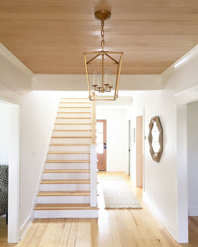 Light hardwood floor and light wood shiplap. Light hardwood floor and light wood shiplap ideas. Light hardwood floor and light wood shiplap. Light hardwood floor and light wood shiplap #Lighthardwoodfloor #lightwoodshiplap #shiplap Beautiful Homes of Instagram @theclevergoose