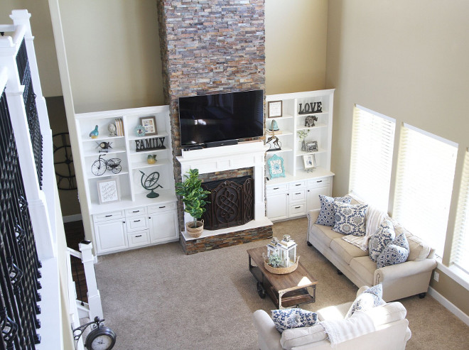 Living room with loft Home Bunch's Beautiful Homes of Instagram @AshleysDecorSpace_ 