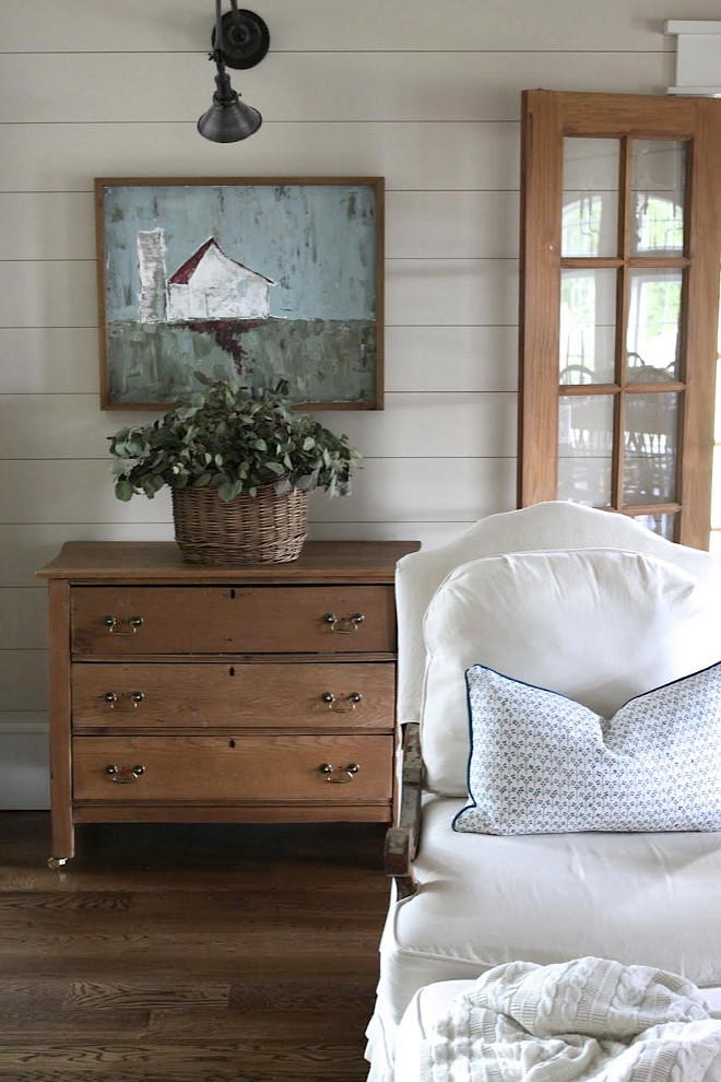 Shiplap Interiors. Shiplap Interiors. Farmhouse Shiplap Interiors. Shiplap Interiors #ShiplapInteriors Home Bunch's Beautiful Homes of Instagram @blessedmommatobabygirls