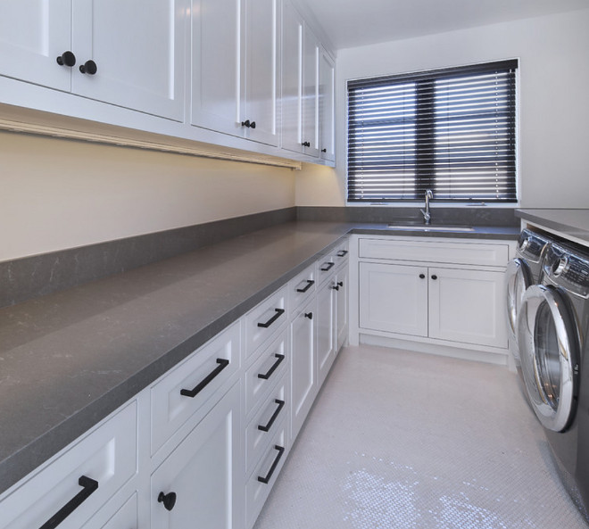 Uliana Grey Quartz Laundry room countertop. Uliana Grey Quartz Uliana Grey Quartz Countertop #UlianaGreyQuartz #GreyQuartz #Countertop #Greycountertop #laundryroom