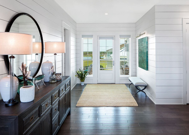 White shiplap walls and dark hardwood floors. White shiplap walls and dark hardwood floor ideas. White shiplap walls and dark hardwood floors. White shiplap walls and dark hardwood floors #Whiteshiplapwalls #shiplapwalls #darkhardwoodfloors Julie Barrett Design