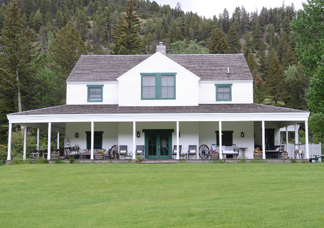 Montana Farmhouse. Montana Farmhouse. Montana White Farmhouse #MontanaFarmhouse Beautiful Homes of Instagram @SanctuaryHomeDecor