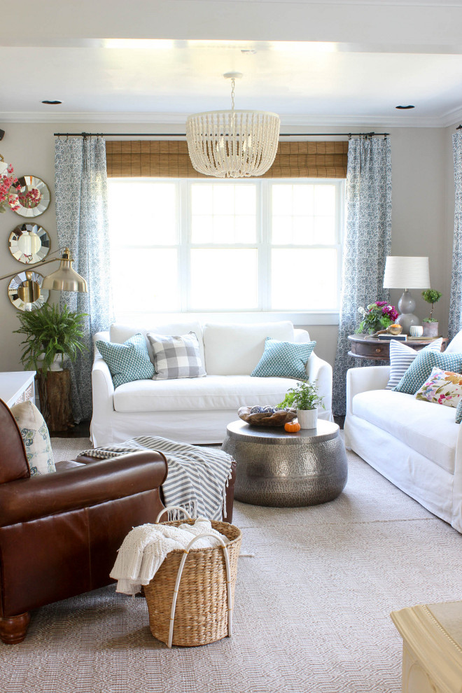 Neutral Living room Fall decor. Neutral Living room Fall decorating ideas. Living room Fall decor. Living room Fall decor. Living room Fall decor #Livingroom #Falldecor @laura_willowstreetinteriors