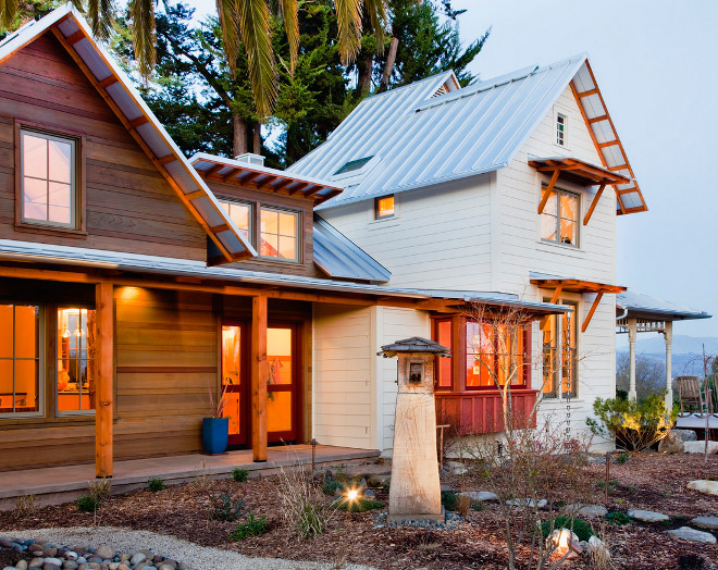 White siding is 7 inch exposure Hardie-Plank lap siding with a Benjamin Moore Linen White paint finish. #BenjaminMooreLinenWhite Arkin Tilt Architects