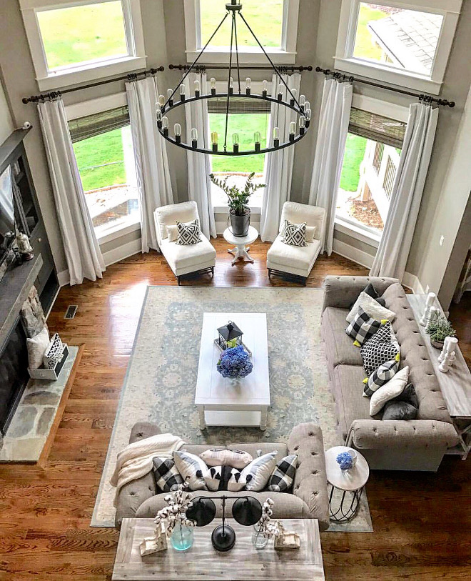 Great room furniture layout. Great room furniture layout ideas. Great room furniture with two sofas, chairs, coffee table. Great room furniture layout #Greatroom #furniture #layout Home Bunch Beautiful Homes of Instagram @mygeorgiahouse