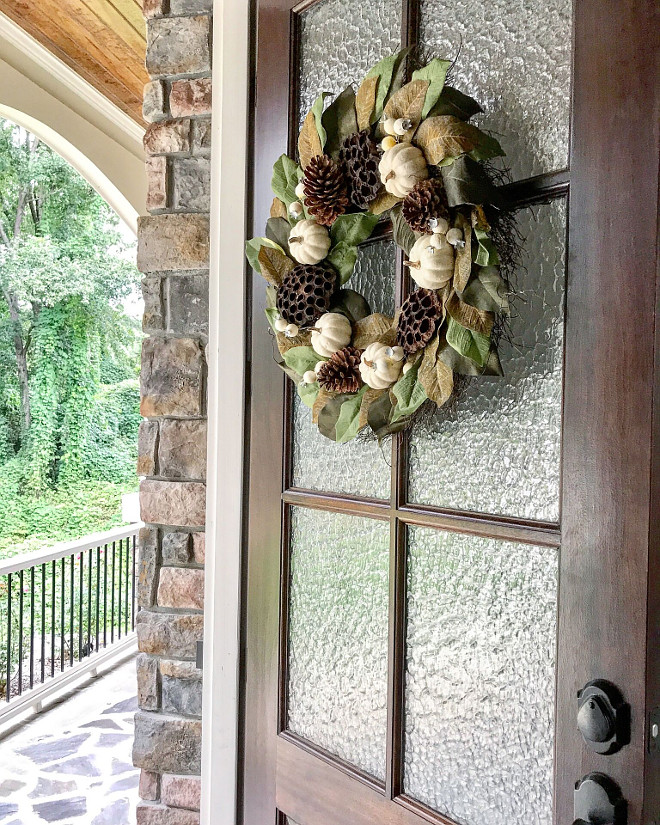 Miniwax Dark Walnut Glass and wood front door. Our front doors are Miniwax Dark Walnut. #glassandwooddoor #wooddoors #MiniwaxDarkWalnut Home Bunch Beautiful Homes of Instagram @mygeorgiahouse