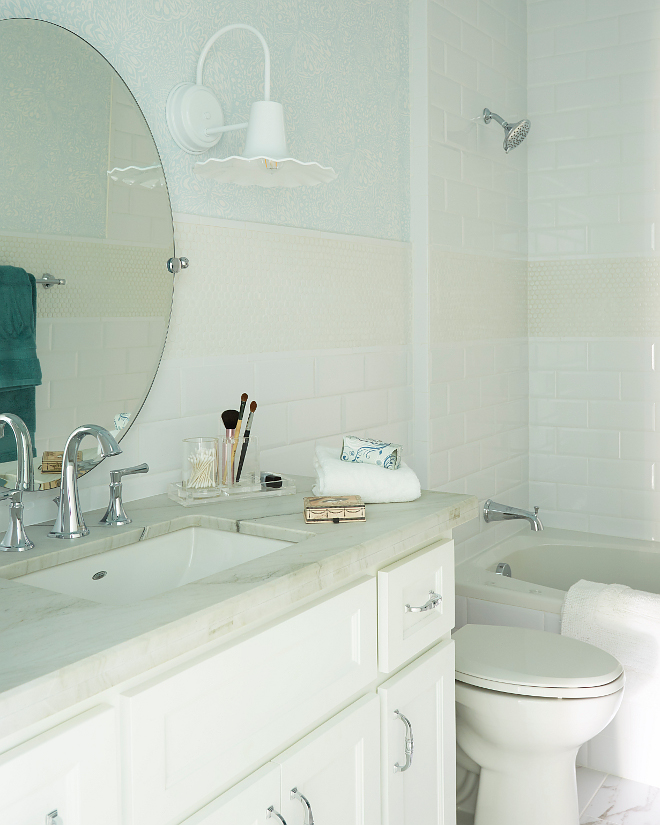 Mint and white kids bathroom. Countertop is Montblanc Quartzite - one of my favorites! Mint and white kids bathroom. Mint and white kids bathroom. Mint and white kids bathroom #Mintandwhite #kidsbathroom Morning Star Builders