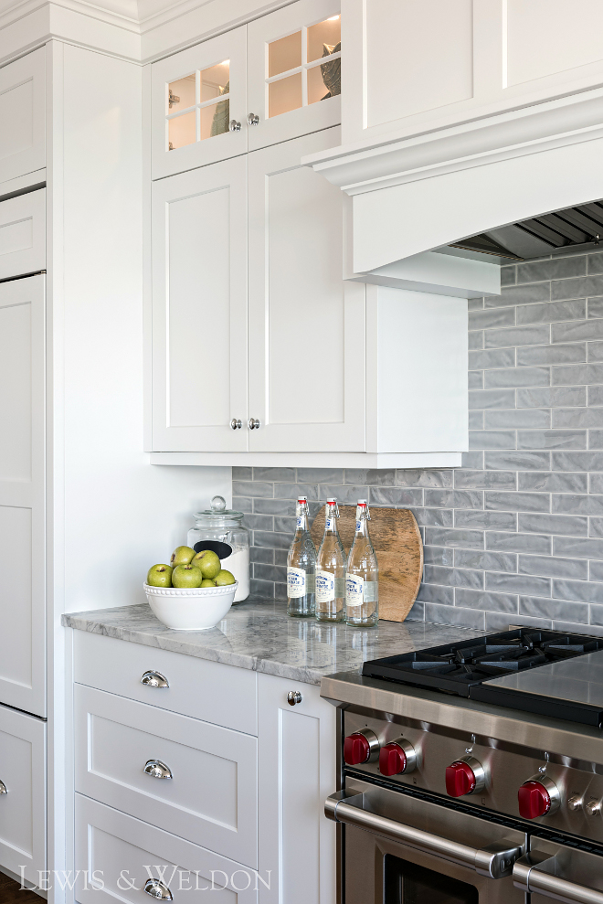 Shaker style cabinet. Shaker kitchen cabinet. Cabinet paint color is Benjamin Moore, PM-2 White. Custom cabinetry with recessed panel, beveled inside edge detail #shakerkitchencabinet #shakercabinet #kitchencabinet Lewis & Weldon Custom Kitchens