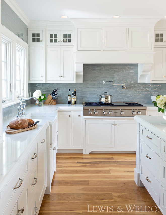 White Kitchen With New Design Ideas