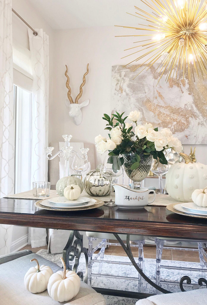 Thanksgiving dining room neutral decor, Thanksgiving dining room neutral decor, Thanksgiving dining room neutral decor ideas #Thanksgivingdecor #Thanksgivingdecor #neutralThanksgivingdecor #diningroomThanksgivingdecor