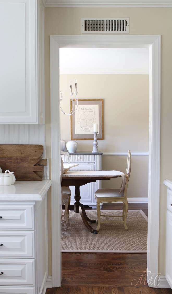 Cabinets and trim are painted Benjamin Moore Cloud White. Beautiful Homes of Instagram @maisondecinq