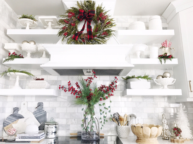 Kitchen Hood Mantel Wreath Kitchen Hood Mantel Wreath Ideas Kitchen Hood Mantel Wreath Tips Kitchen Hood Mantel Wreath Pictures #Kitchen #HoodMantel #Wreath Home Bunch Beautiful Homes of Instagram