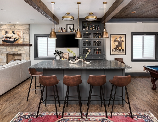 Bar discount table basement