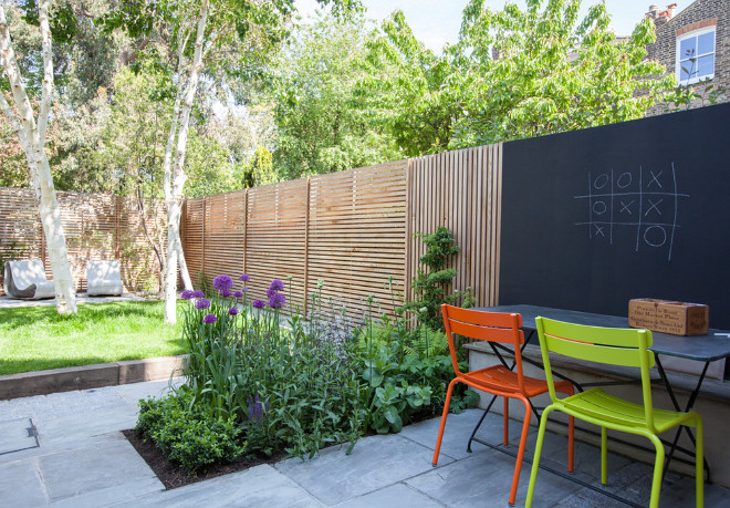 Modern fence Backyard fence western red cedar fencing and chalkboard fence backyard