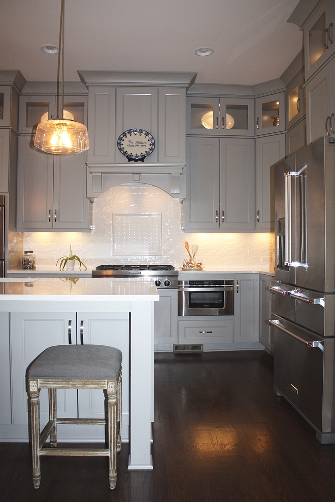 Grey kitchen with grey kitchen island